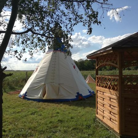 Glamping Podgrodzie Hotel Nowe Warpno Exterior photo